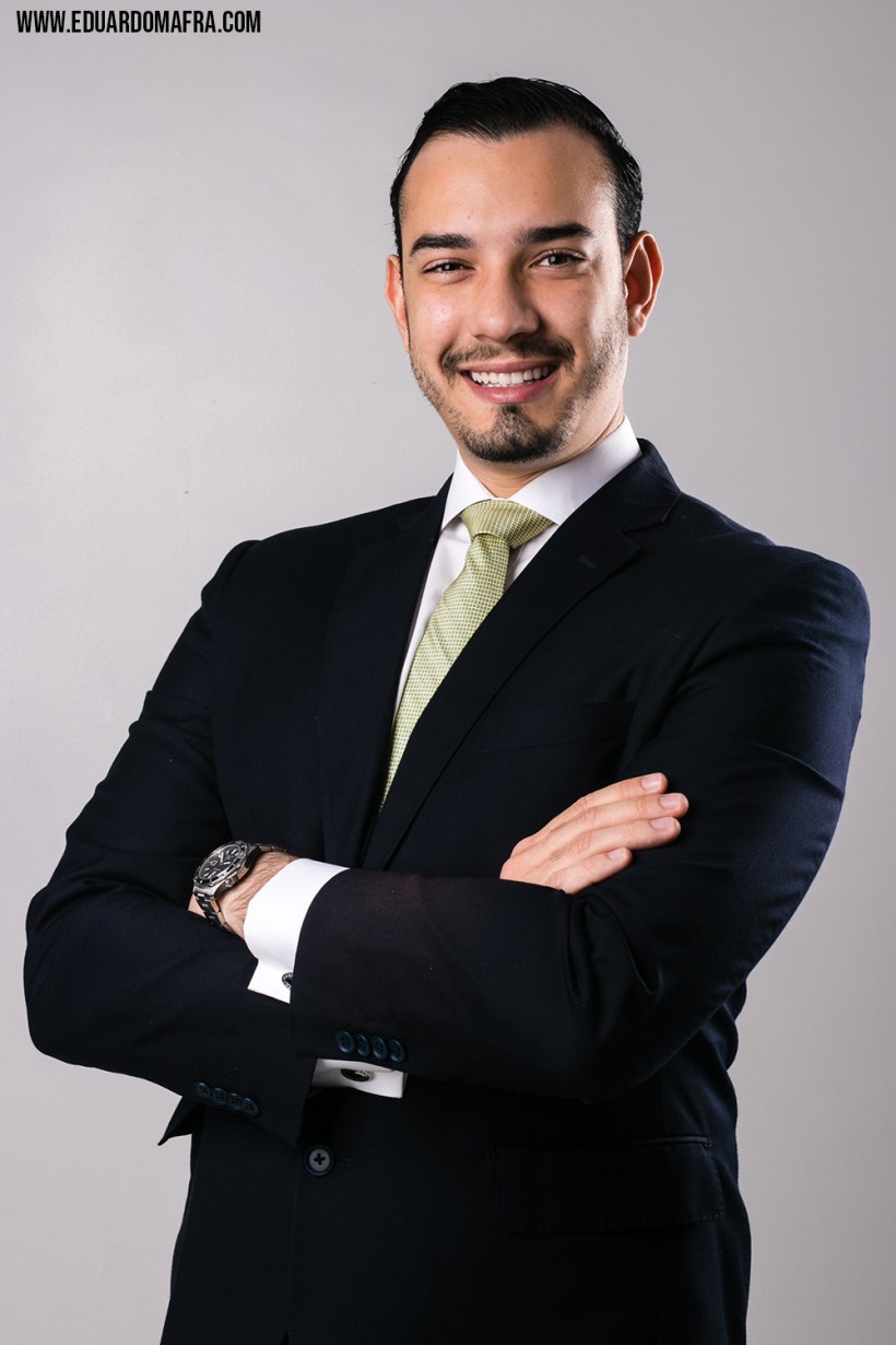 Leonardo Valverde retrato por Eduardo Mafra Fotografia fotógrafo Lauro de Freitas Bahia Salvador estúdio profissional