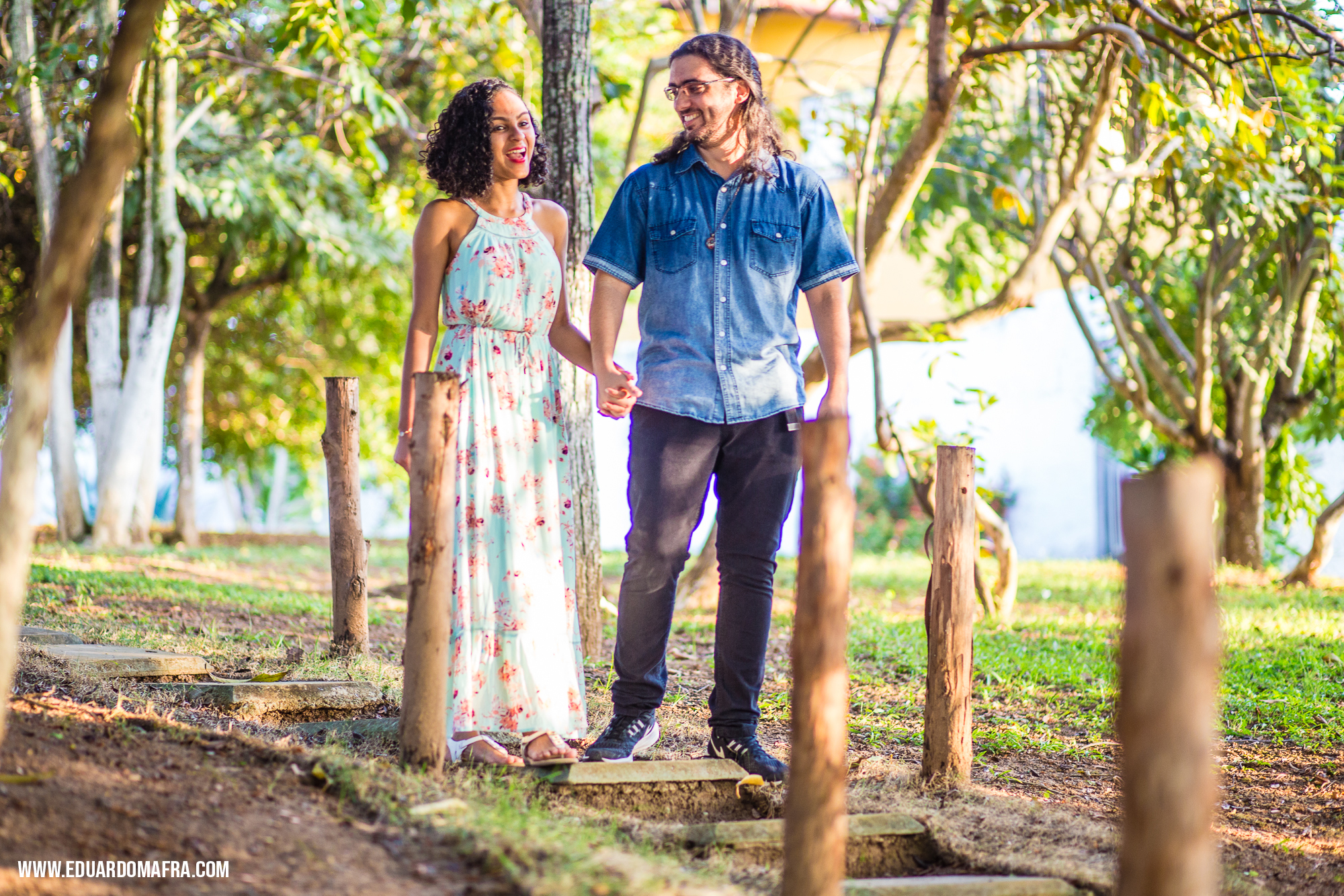 Ensaio fotográfico casal Carol e Tássio Salvador Lauro de Freitas fotógrafo profissional Vilas do Atlântico casamento noivado (4)